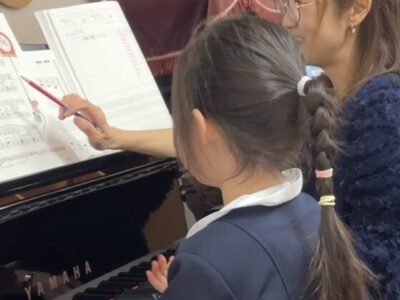 「一人で出来た！」が自信に。杵島郡白石町ジョイミュージック年長さんピアノレッスン